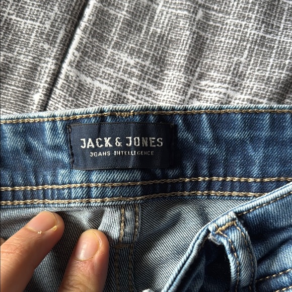 Blue Jeans with Fading and Whiskering - Picture 2 of 5